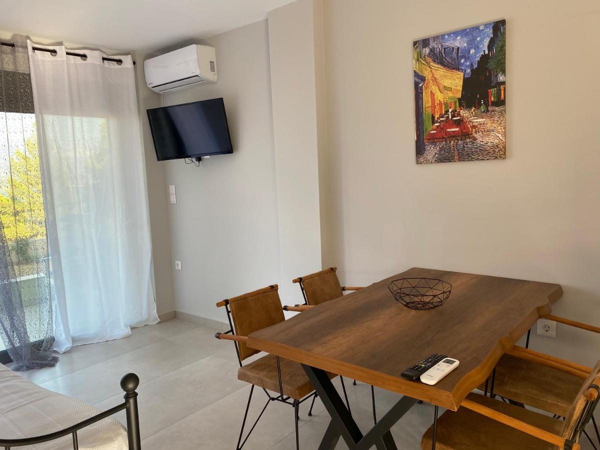 Mirovigli Family Rooms Lepedha Екстер'єр фото