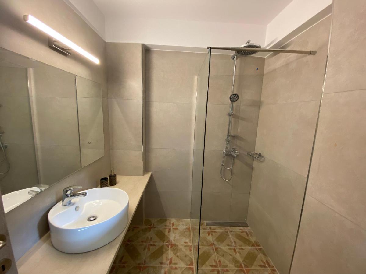 Mirovigli Family Rooms Lepedha Екстер'єр фото